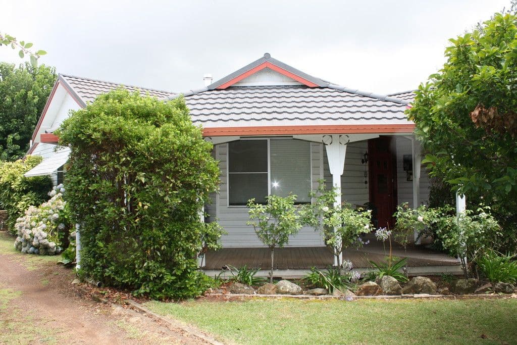 Glen Innes NSW 2370, Glen Innes - Image 1