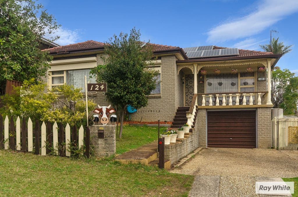 124 Burke Road, DAPTO NSW 2530, Dapto - Image 1