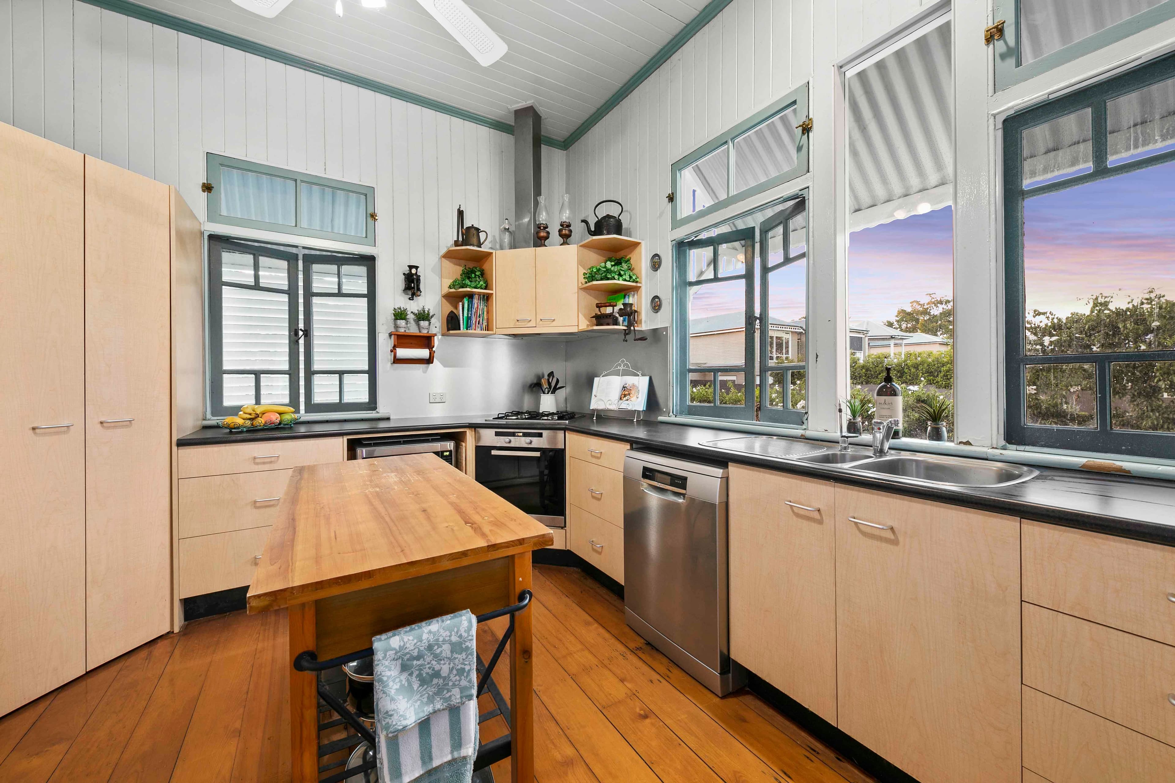 13 Jarrott Street, Chelmer QLD 4068, Chelmer - Thumbnail 8