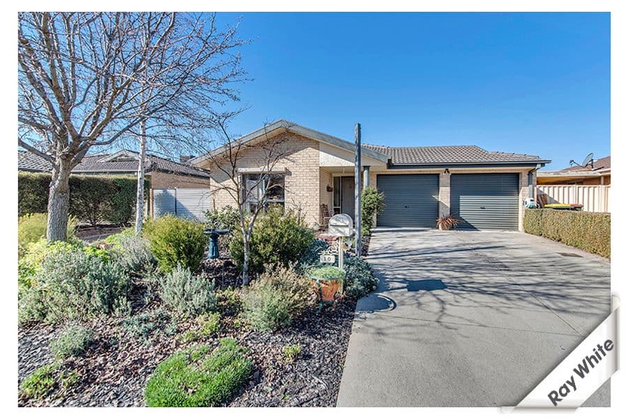 10 Fitton Close, Dunlop ACT 2615, Dunlop - Image 1