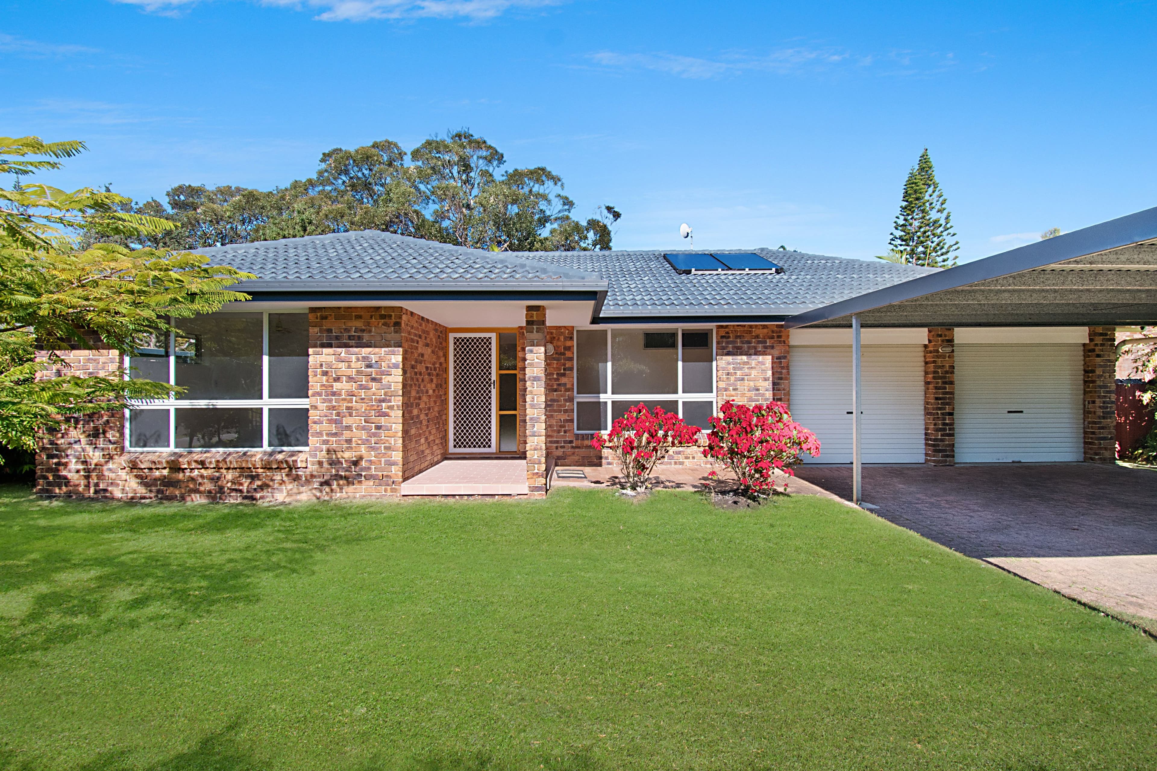 10 Belongil Crescent, Byron Bay - Image 1