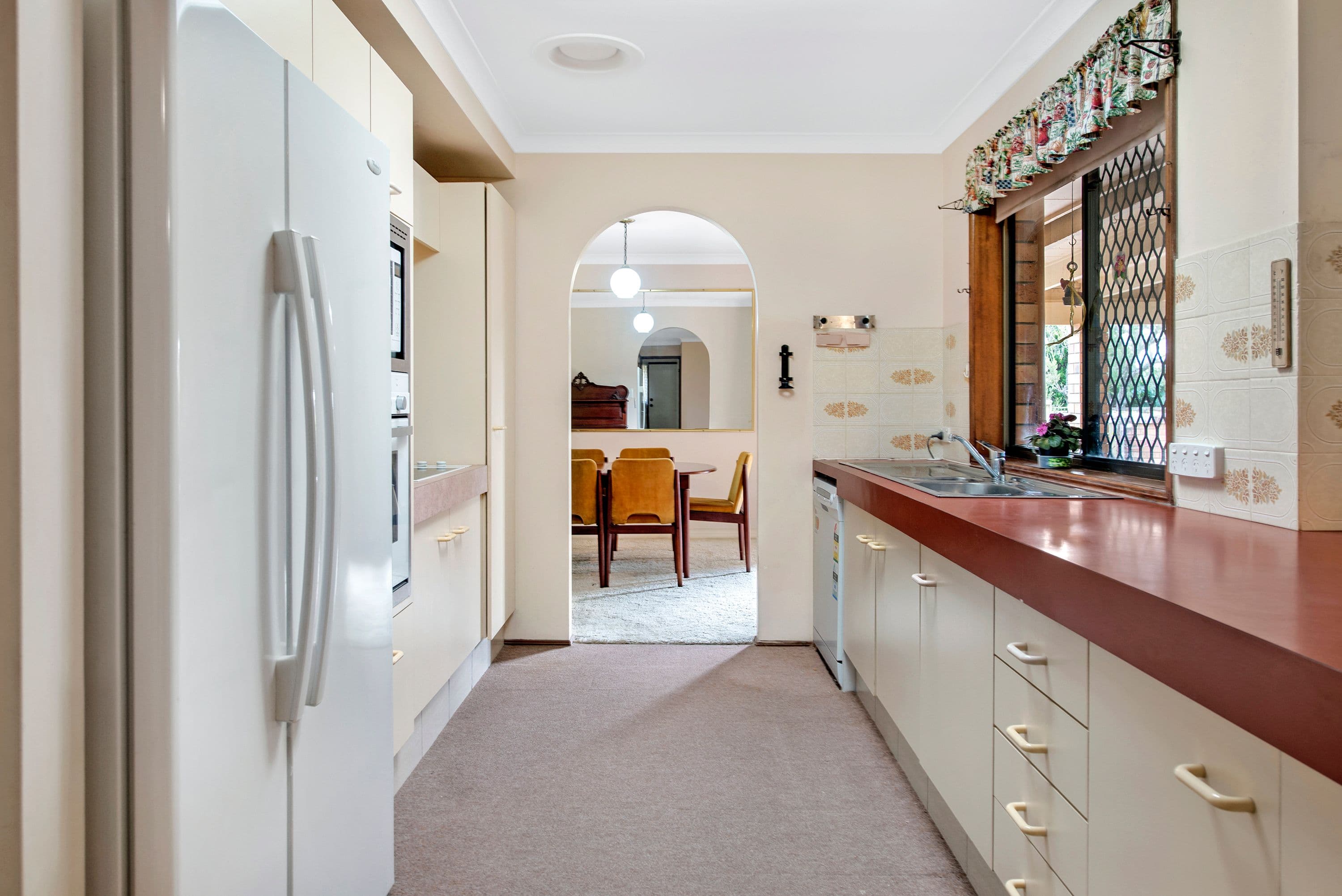 386 Rio Vista Boulevard, Mermaid Waters QLD 4218, Mermaid Waters - Thumbnail 4