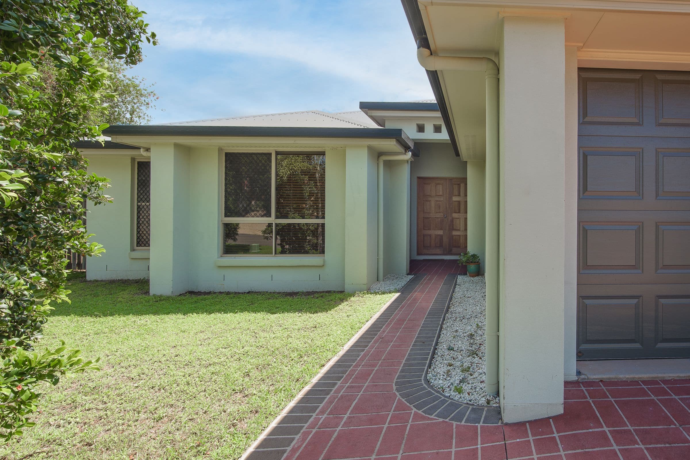 14 Dorinda Close, Clinton QLD 4680, Clinton - Image 1