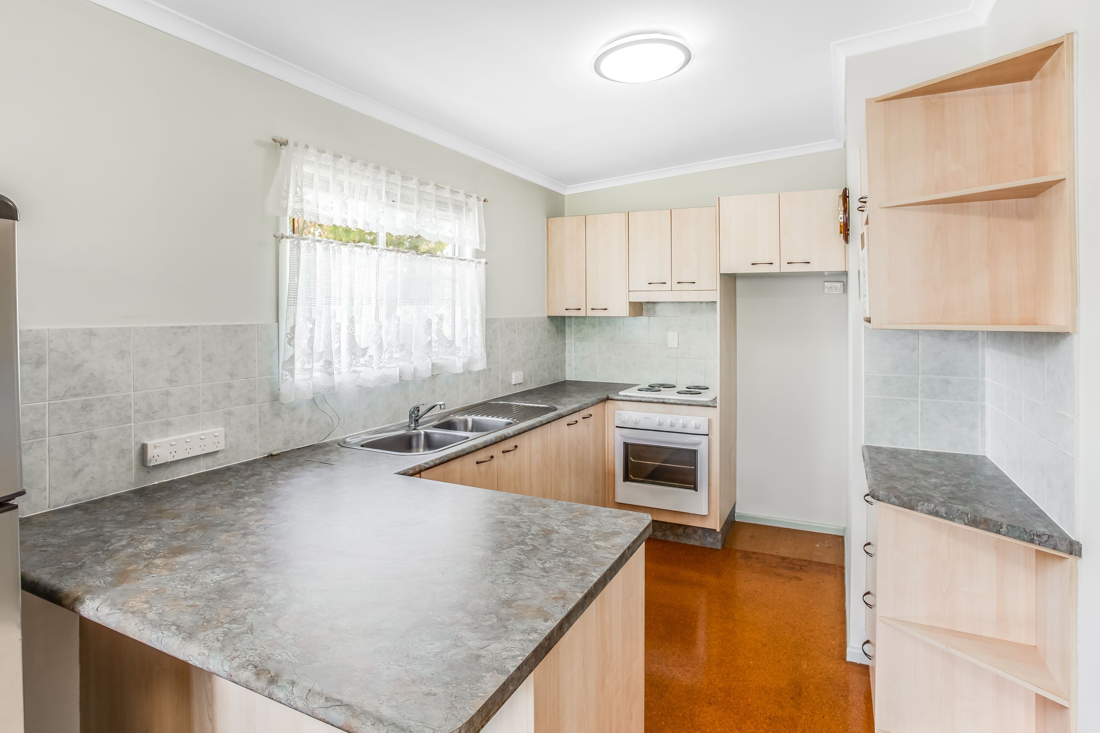 30 Lerose Avenue, Kallangur QLD 4503, Kallangur - Thumbnail 7