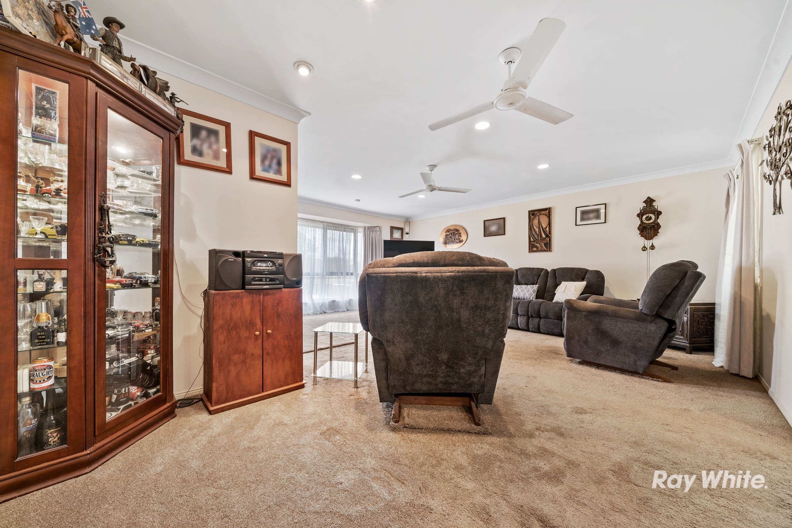 18 Sundowner Street, Regents Park QLD 4118, Regents Park - Thumbnail 5