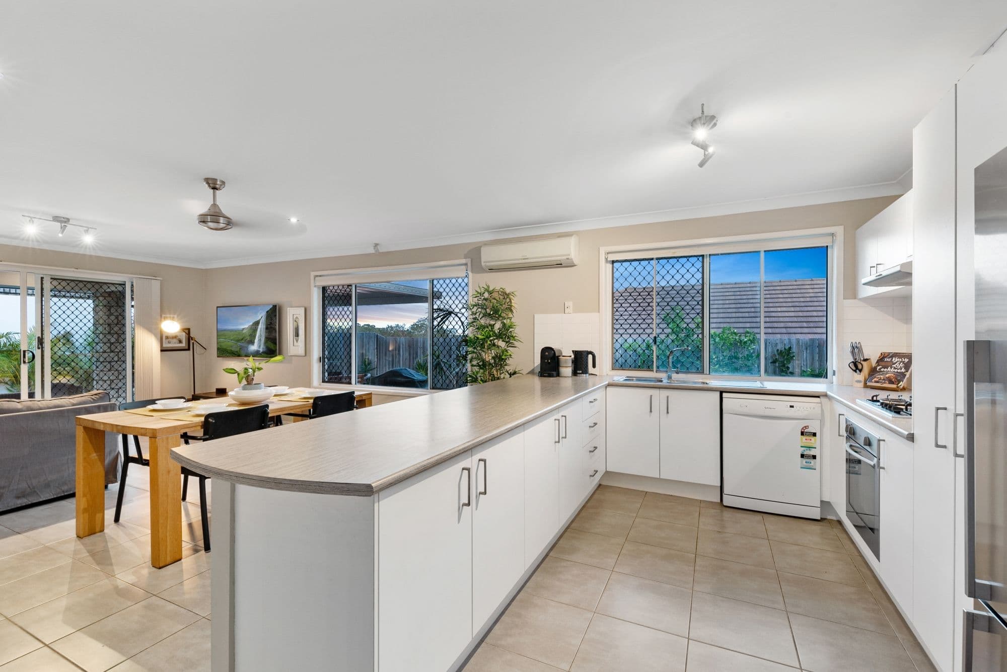 61 Northquarter Drive, Murrumba Downs QLD 4503, Murrumba Downs - Thumbnail 5