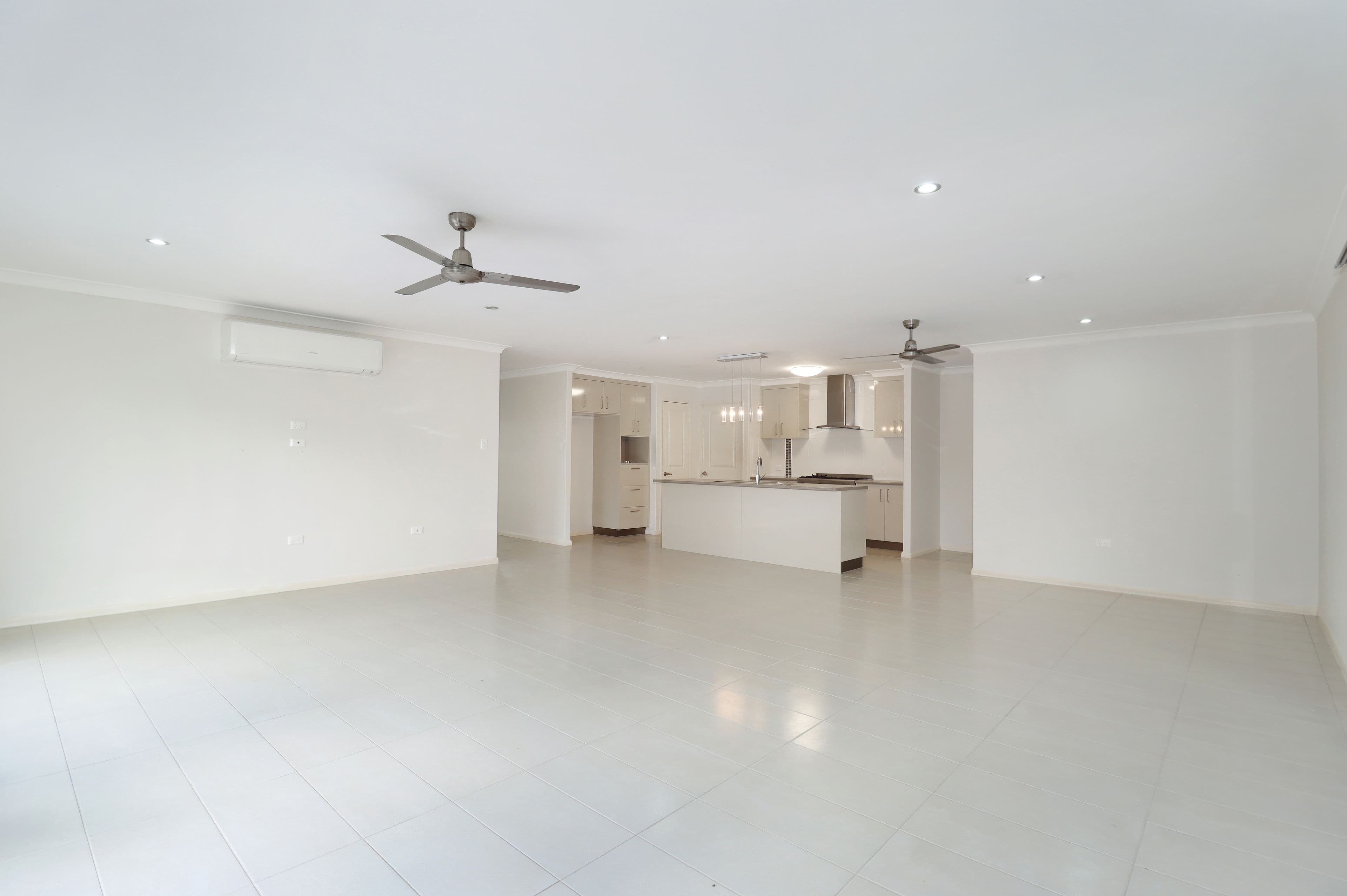 32 Cooks Road, Urraween QLD 4655, Urraween - Thumbnail 2
