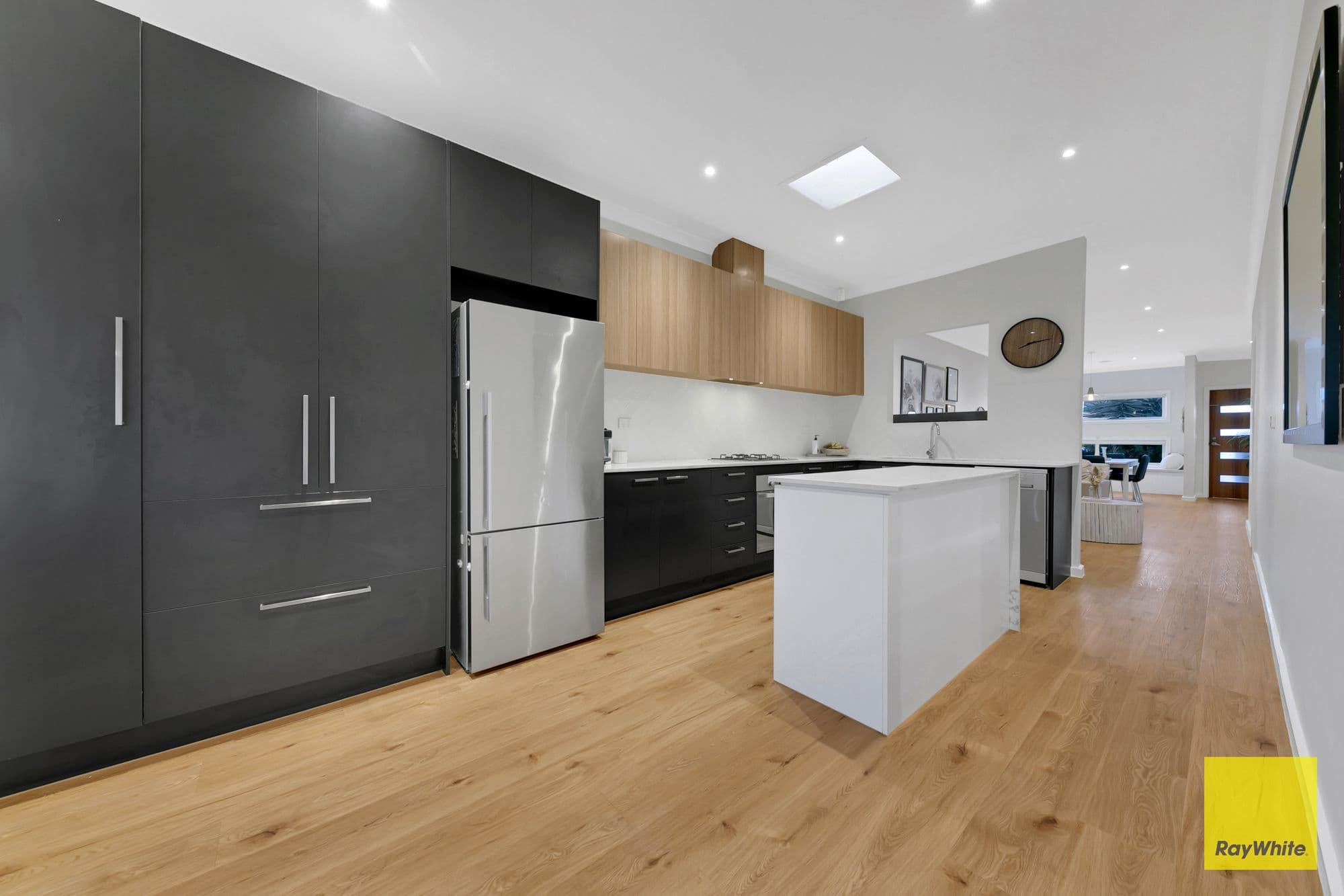 7 Yale Court, Truganina VIC 3029, Truganina - Thumbnail 4