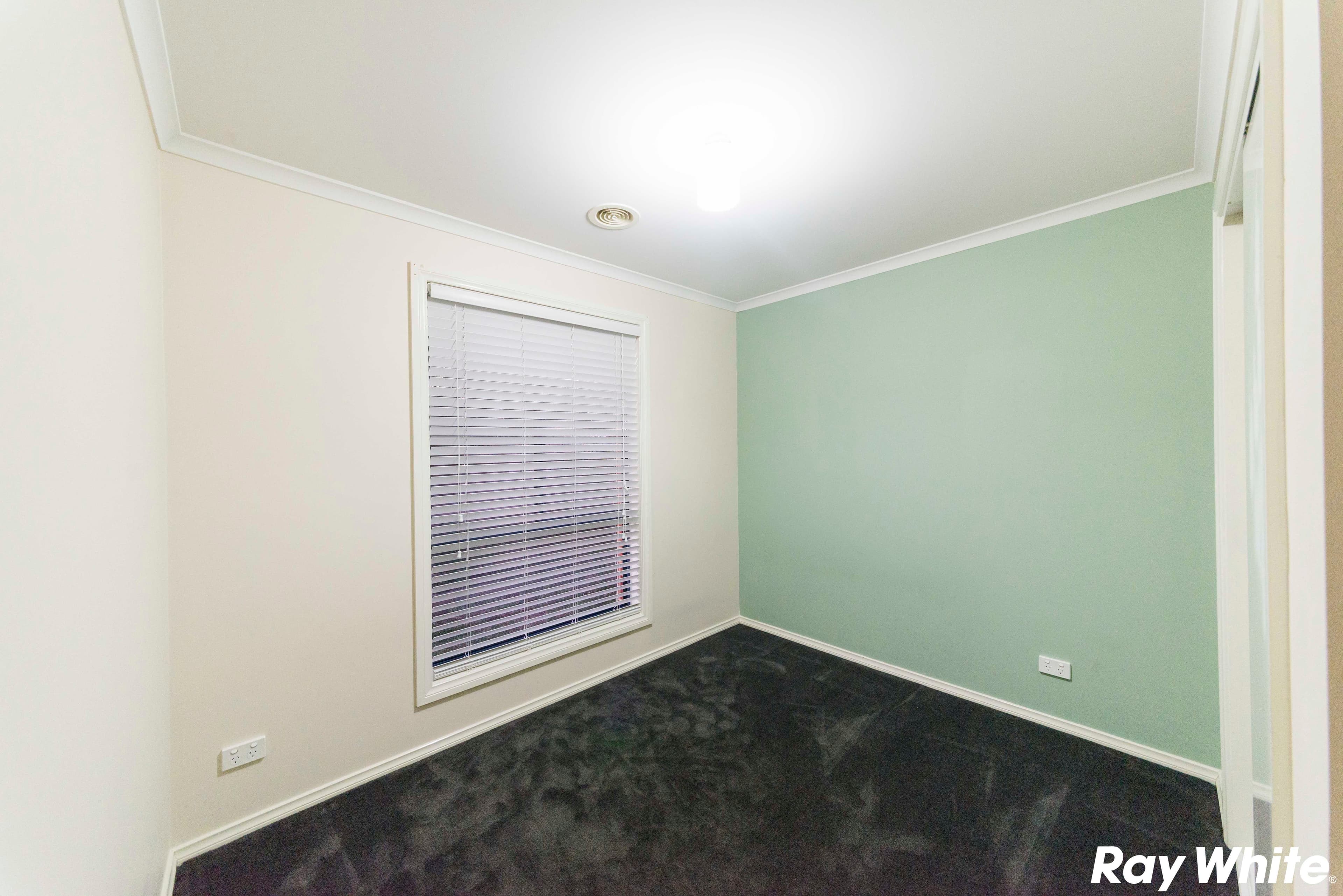 19 Ebony Street, Cranbourne VIC 3977, Cranbourne - Thumbnail 8