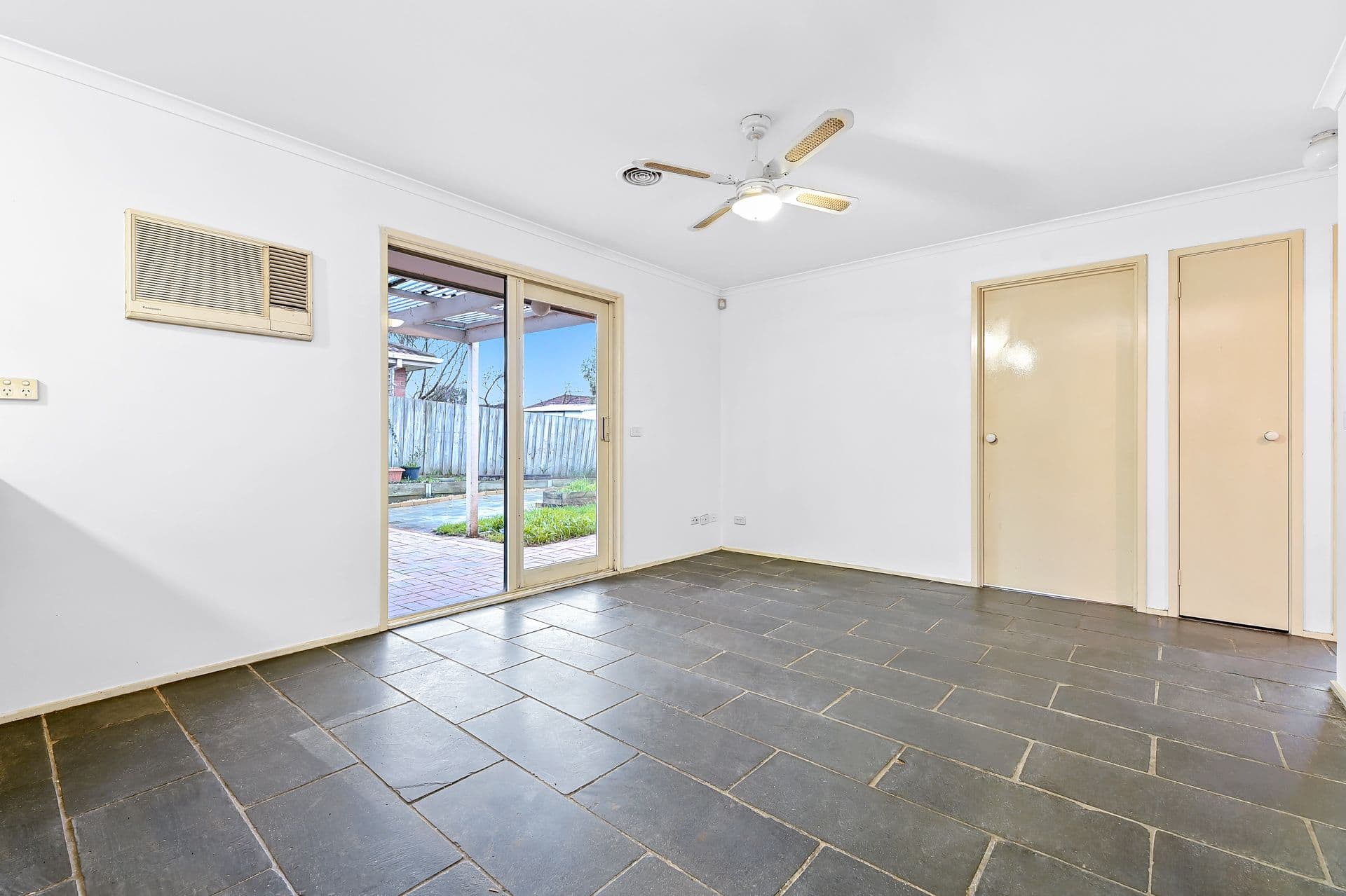 12 Wilmott Close, Berwick VIC 3806, Berwick - Thumbnail 8