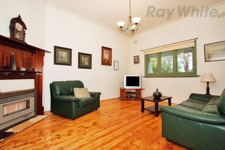 17 Cook Street, BRUNSWICK WEST VIC 3055, Brunswick West - Thumbnail 2