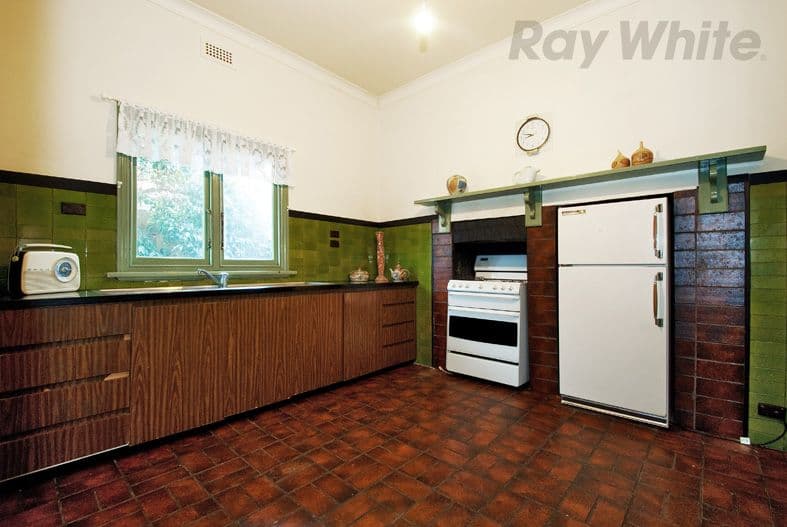 17 Cook Street, BRUNSWICK WEST VIC 3055, Brunswick West - Thumbnail 4