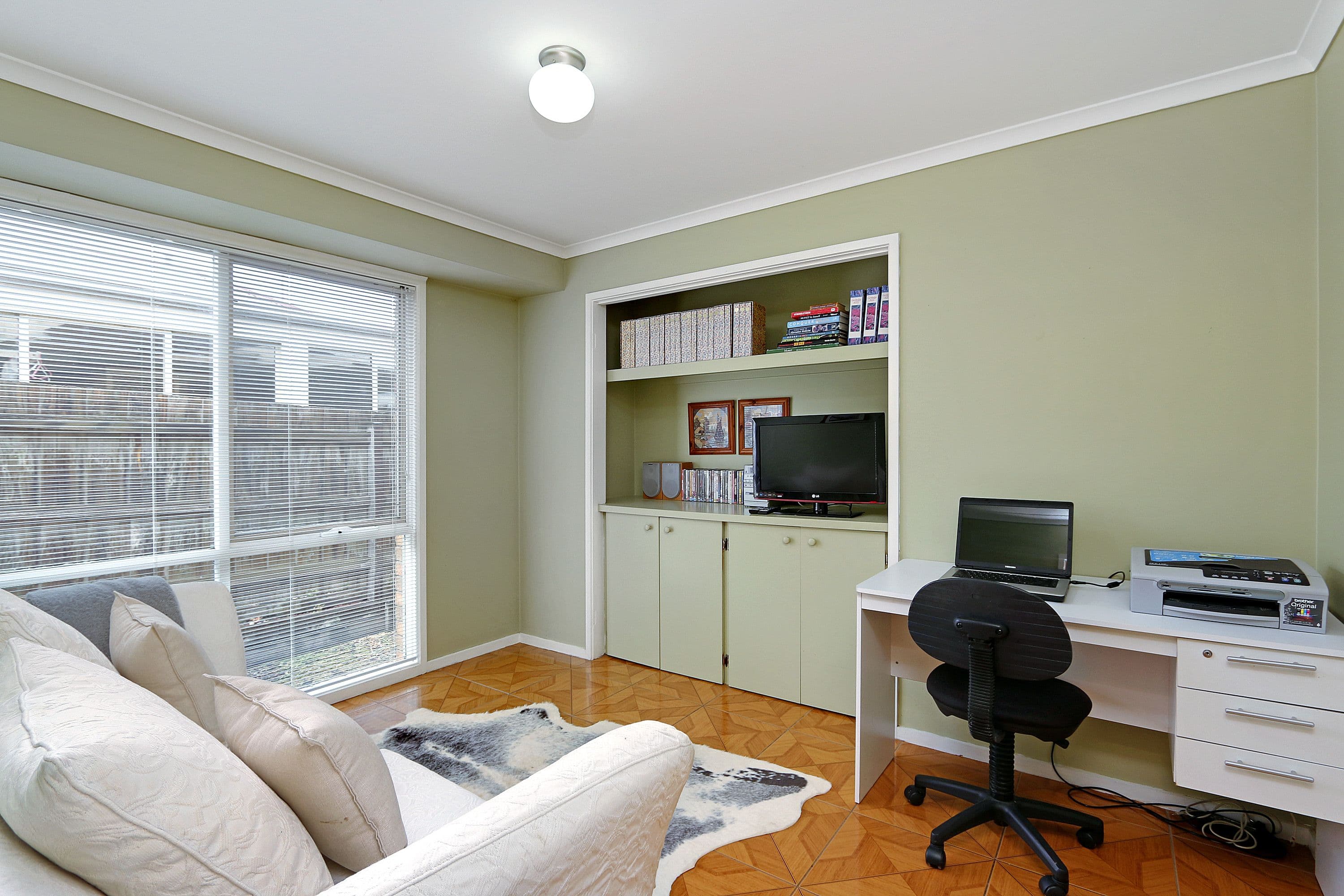 5 Hutchins Park Close, Mornington VIC 3931, Mornington - Thumbnail 5