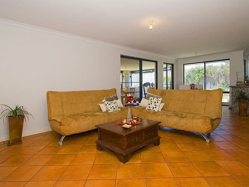 10 Moree Lane, QUINNS ROCKS WA 6030, Quinns Rocks - Thumbnail 6