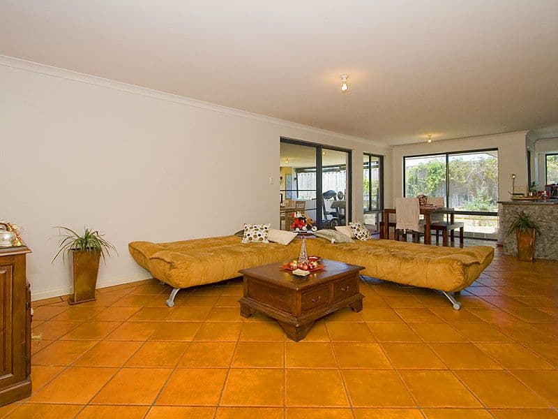 10 Moree Lane, QUINNS ROCKS WA 6030, Quinns Rocks - Thumbnail 7