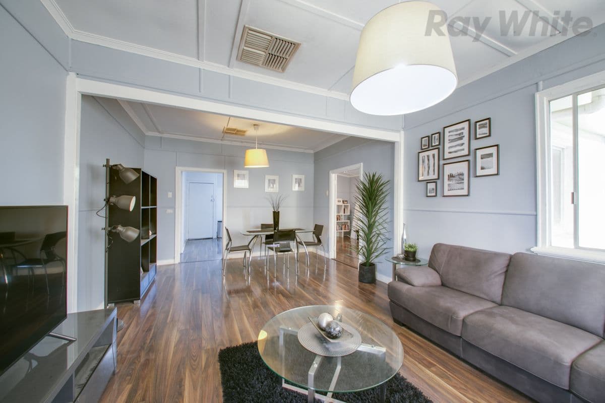 22 Vineyard Street, One Mile QLD 4305, One Mile - Thumbnail 3