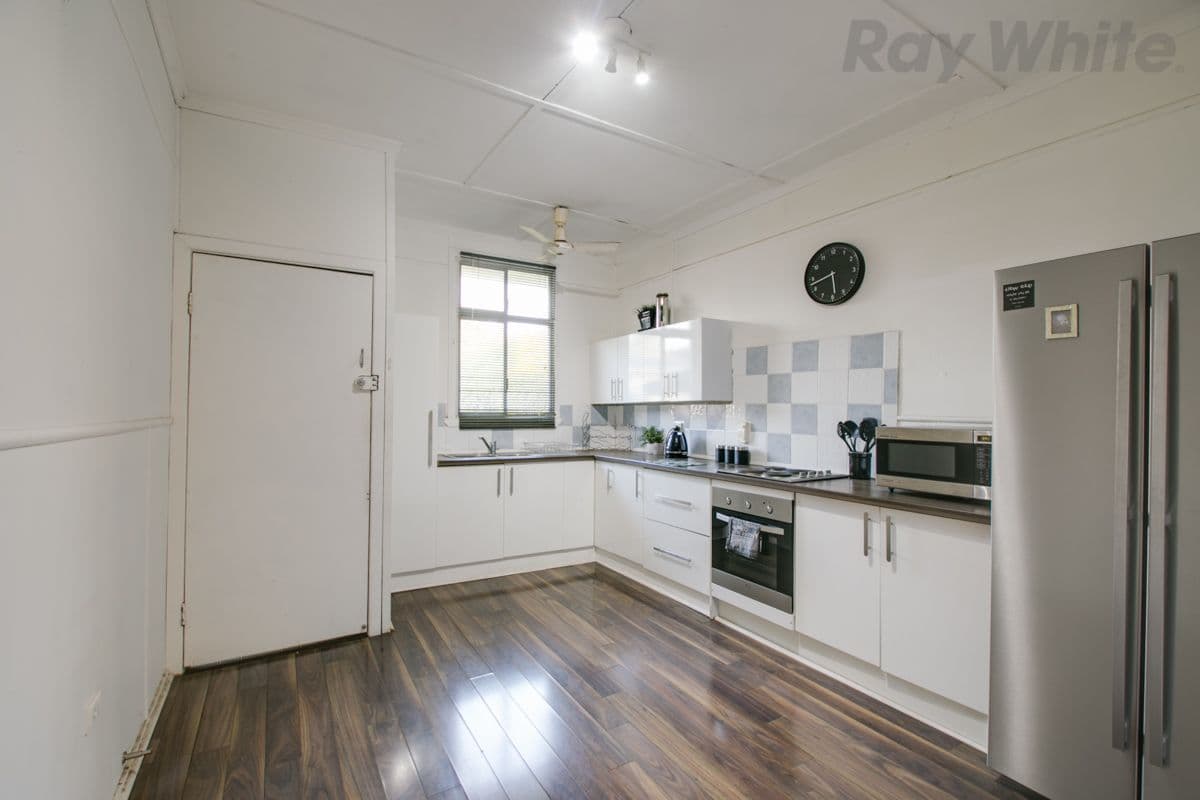 22 Vineyard Street, One Mile QLD 4305, One Mile - Thumbnail 8