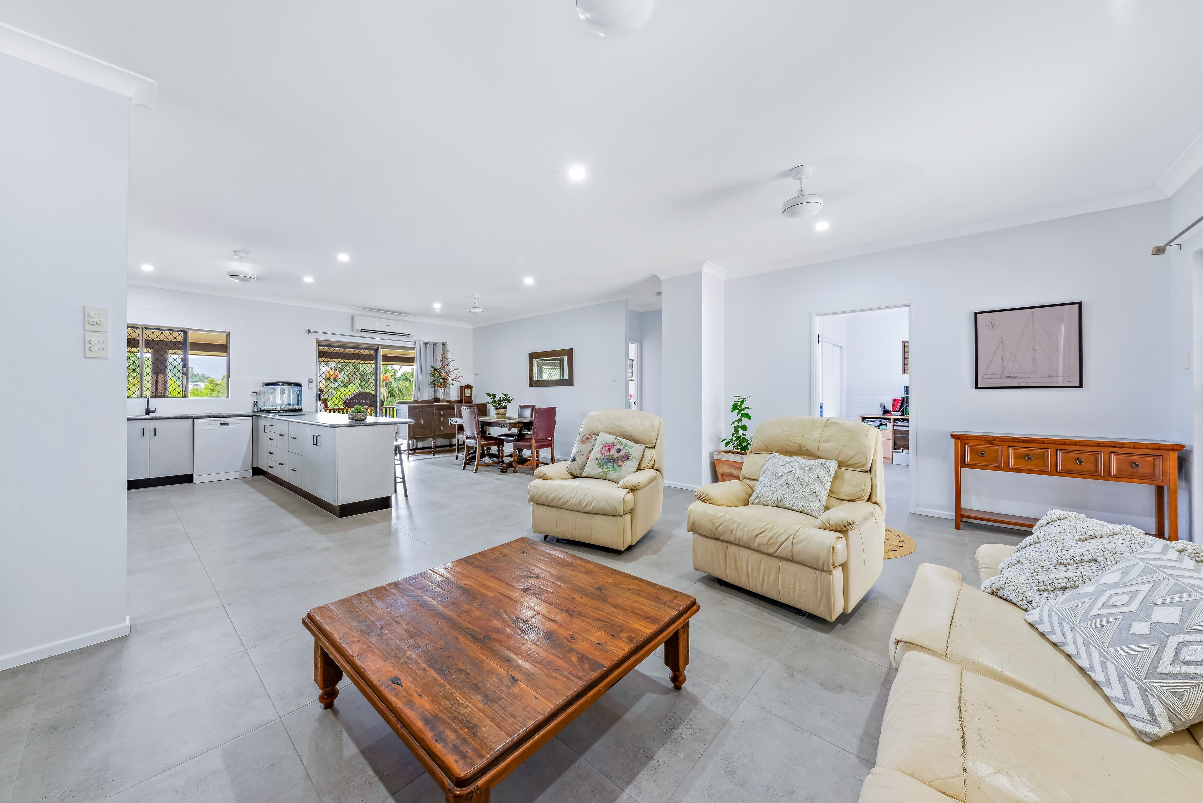 20 Jones Road, Cannonvale QLD 4802, Cannonvale - Thumbnail 5