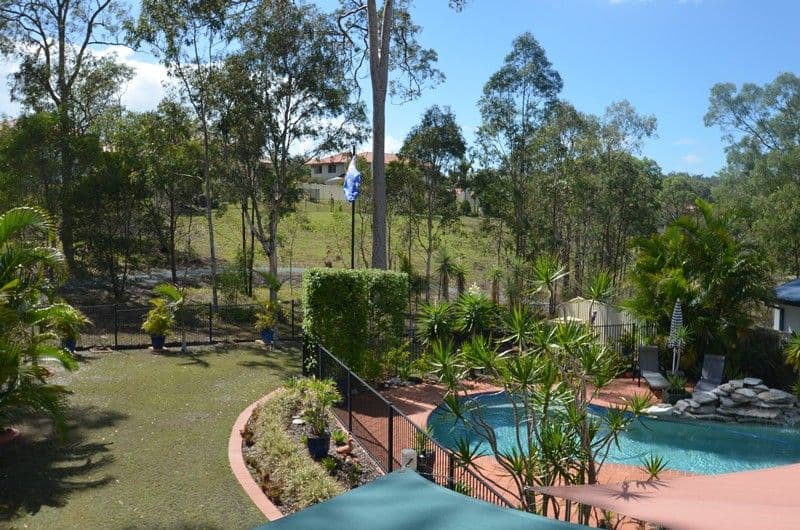 12 Golden Bear Drive, ARUNDEL QLD 4214, Arundel - Thumbnail 2