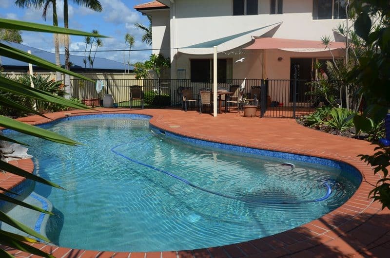 12 Golden Bear Drive, ARUNDEL QLD 4214, Arundel - Thumbnail 4