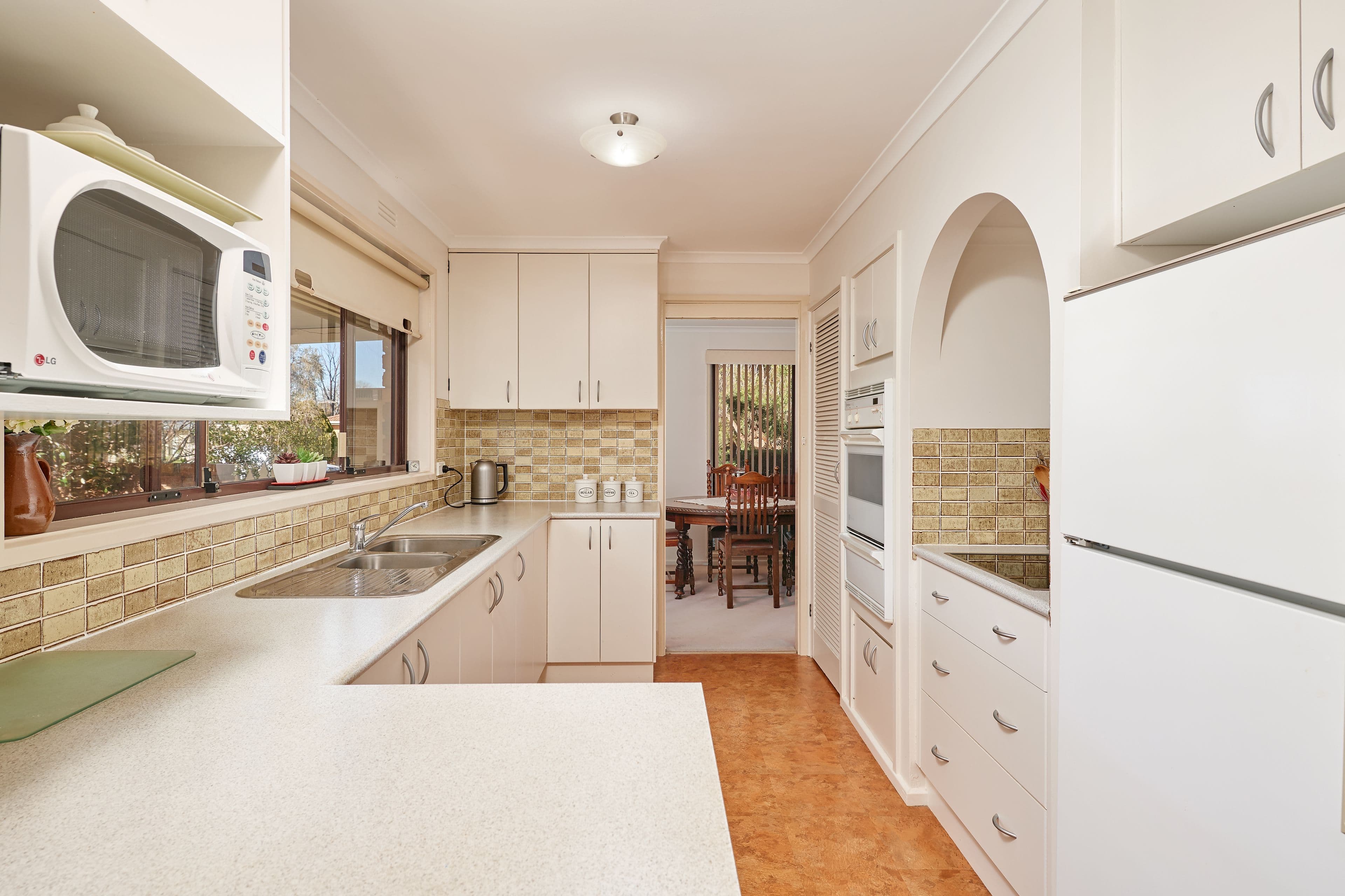 9 Ilex Street, Lake Albert NSW 2650, Lake Albert - Thumbnail 4