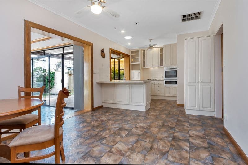 31 Chatswood Crescent, Kidman Park SA 5025, Kidman Park - Thumbnail 4