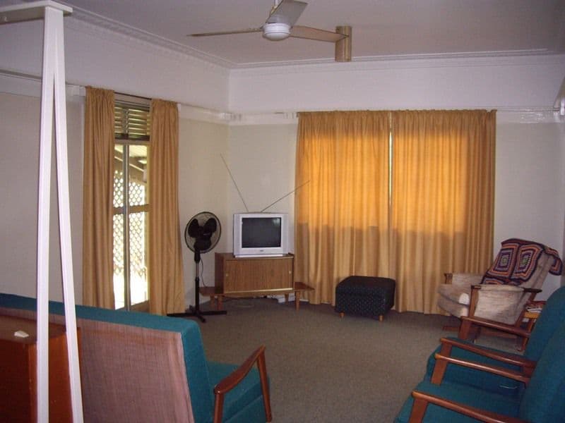 10 Arrowsmith Street, CAMP HILL QLD 4152, Camp Hill - Thumbnail 5