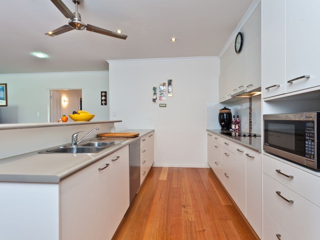 42 Singleton Place, CARSELDINE QLD 4034, Carseldine - Thumbnail 2
