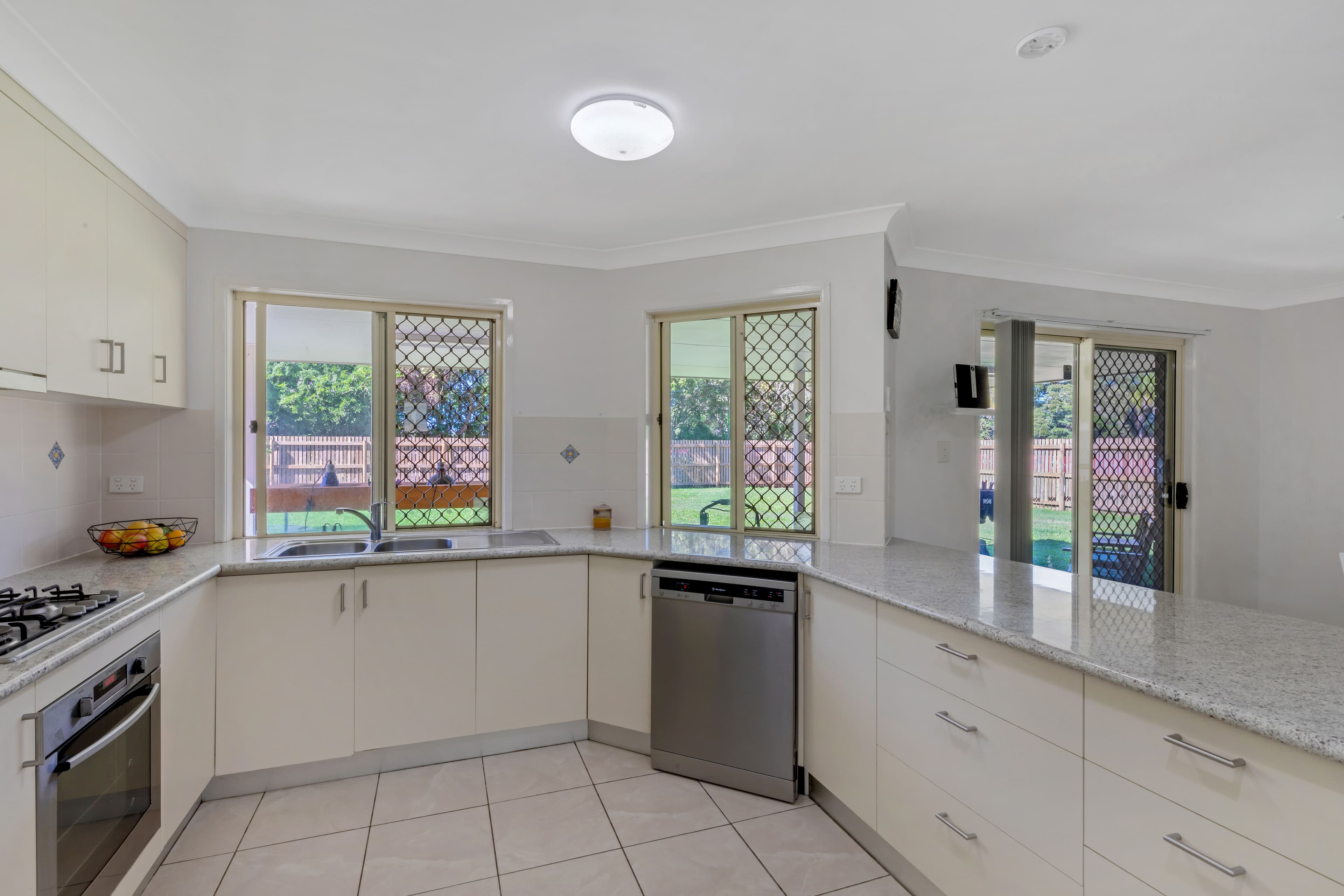 11 Hokins Court, Glenella QLD 4740, Glenella - Thumbnail 3