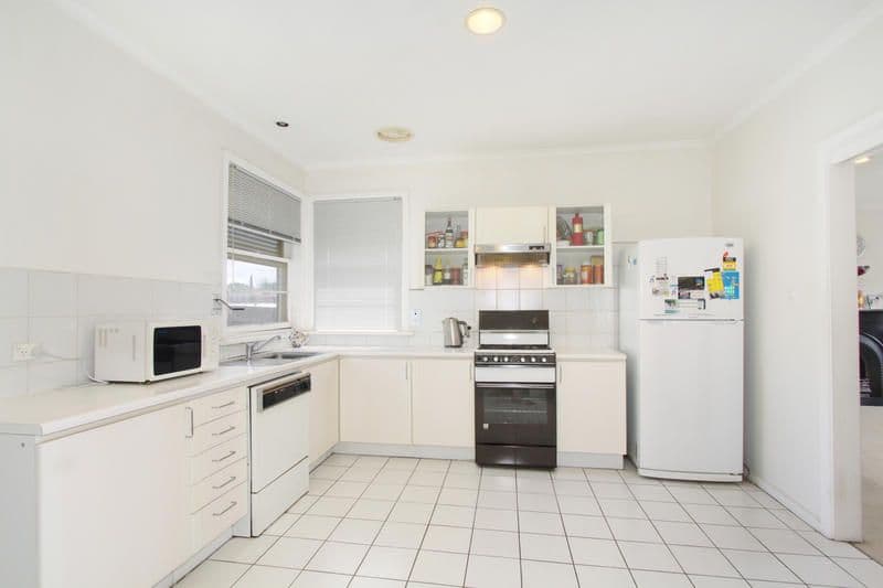 1472 Dandenong Road, OAKLEIGH VIC 3166, Oakleigh - Thumbnail 3