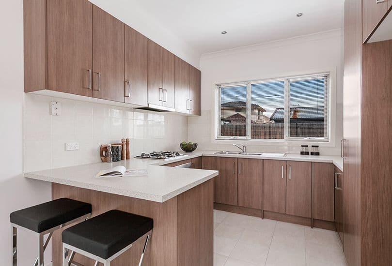6 Merrilands Road, Reservoir VIC 3073, Reservoir - Thumbnail 4