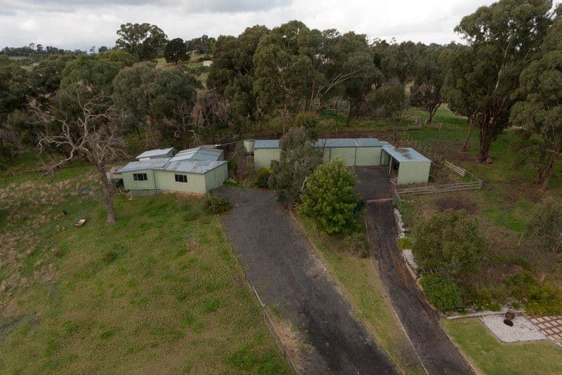 235 Hildebrand Road, COTTLES BRIDGE VIC 3099, Cottles Bridge - Thumbnail 7