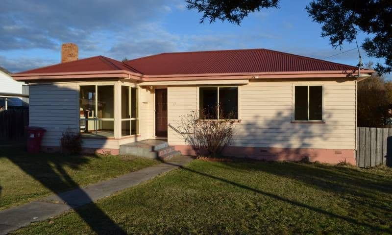 11 Innaloo Street, WAVERLEY TAS 7250, Waverley - Image 1