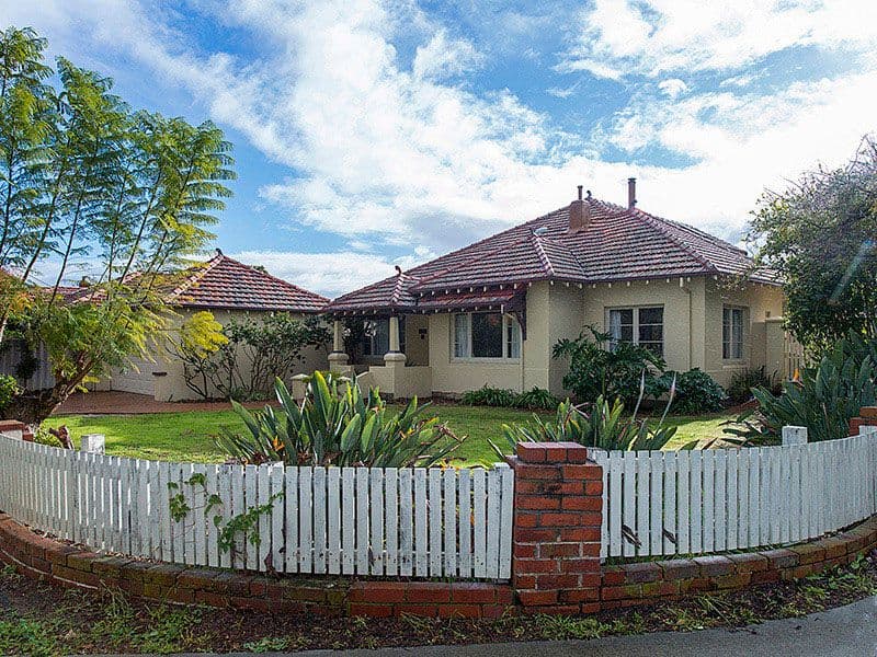 20 Gladstone Street, ST JAMES WA 6102, St James - Thumbnail 3