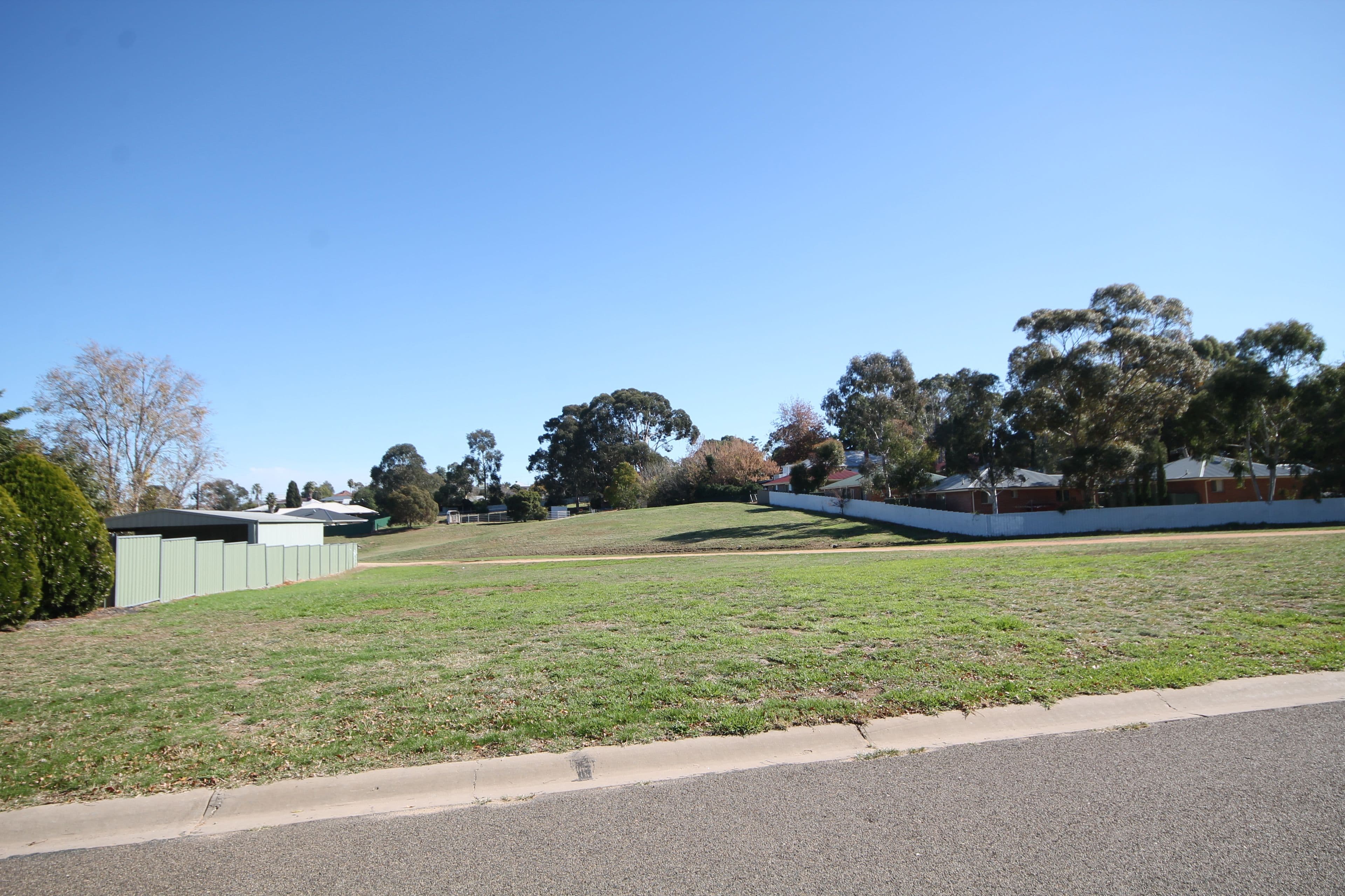5 Jimmy Noonan Close, Young NSW 2594, Young - Image 1
