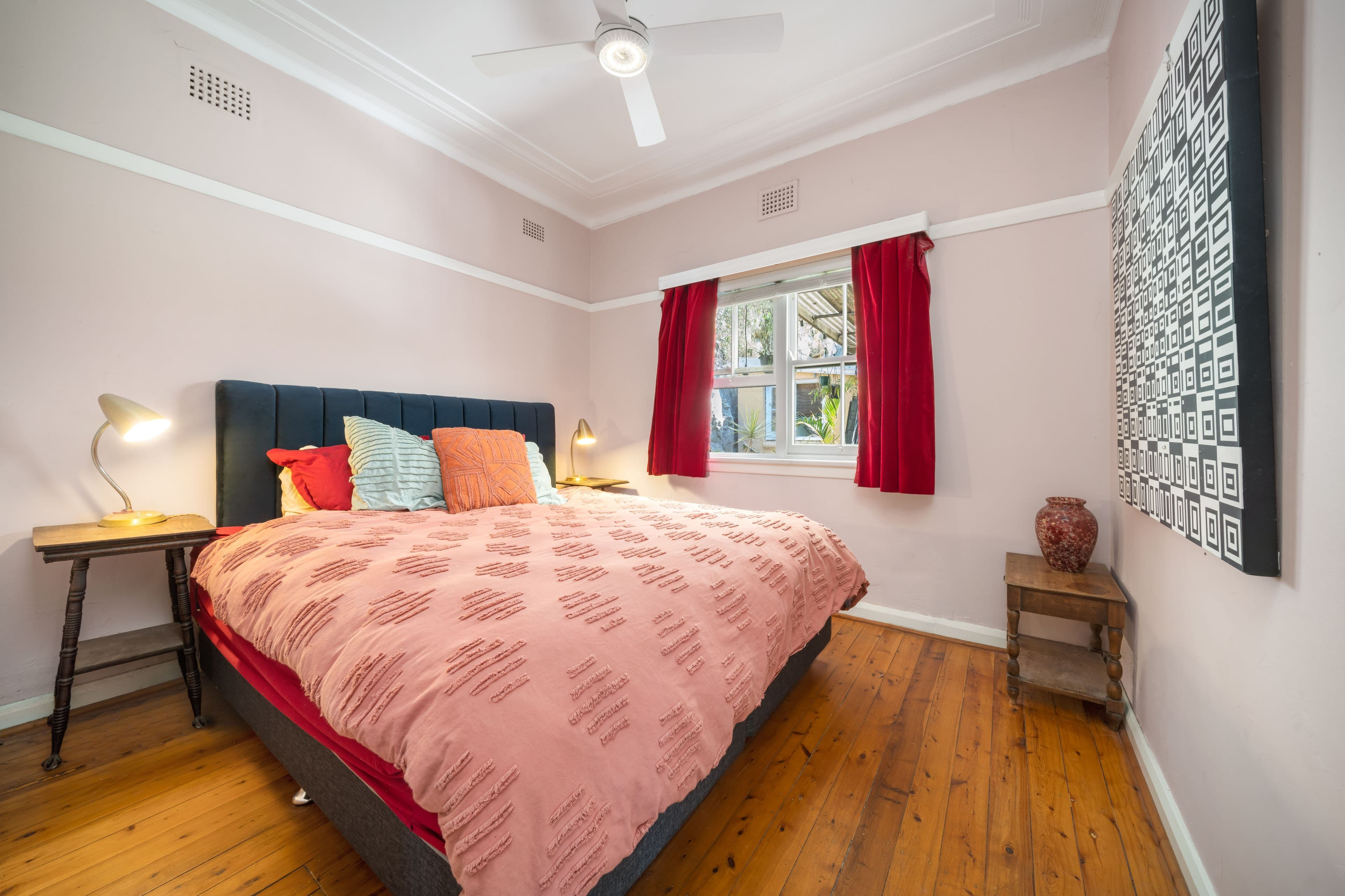 10 Carboona Avenue, Earlwood NSW 2206, Earlwood - Thumbnail 4