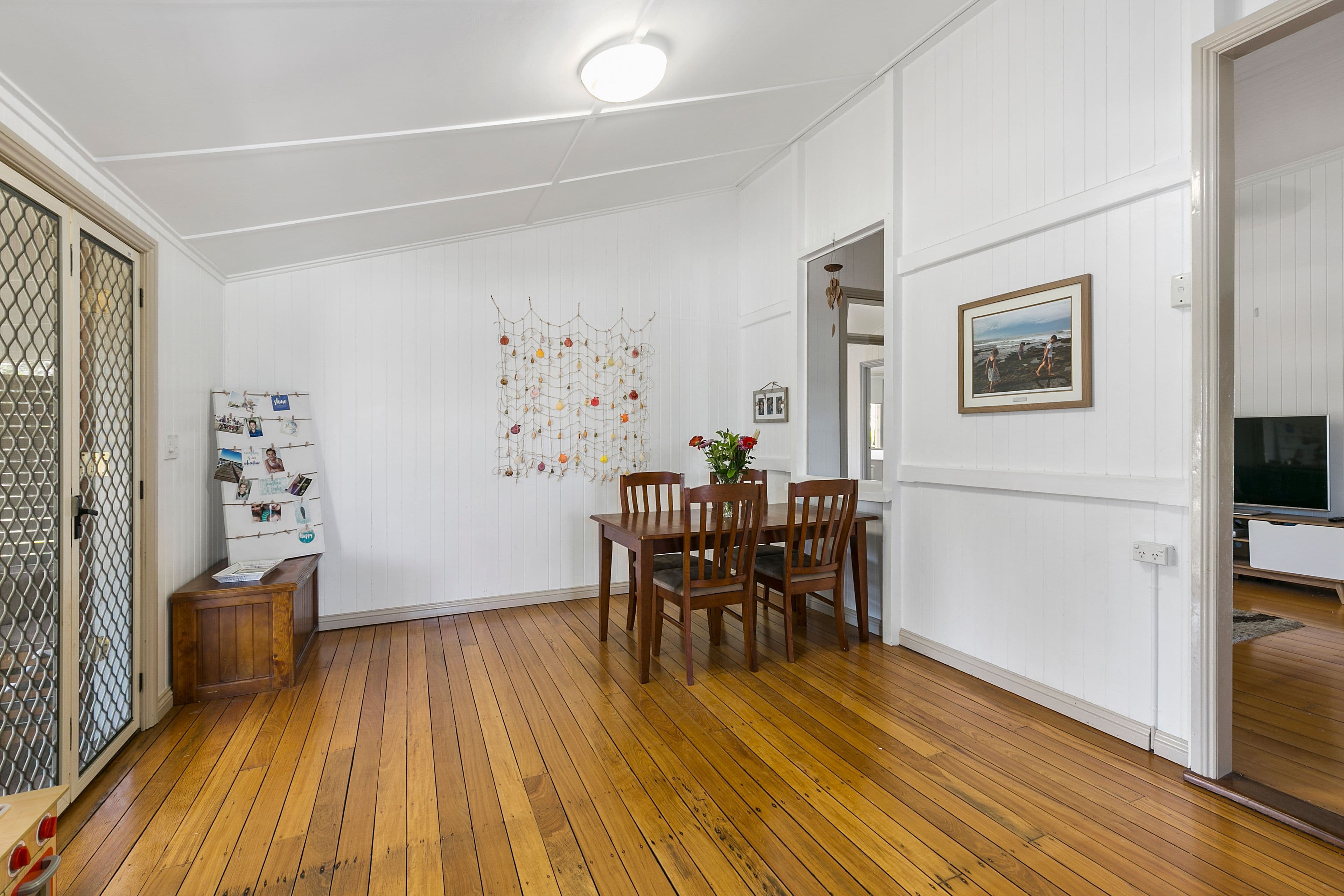 41 Alice Street, Silkstone QLD 4304, Silkstone - Thumbnail 4