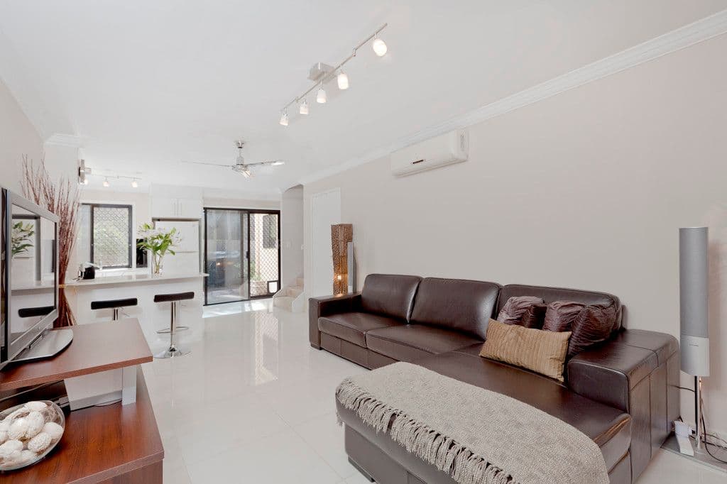 40 Wilton Terrace, YERONGA QLD 4104, Yeronga - Thumbnail 2