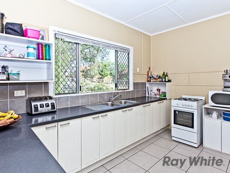 35 Frederick Street, Alderley QLD 4051, Alderley - Thumbnail 2