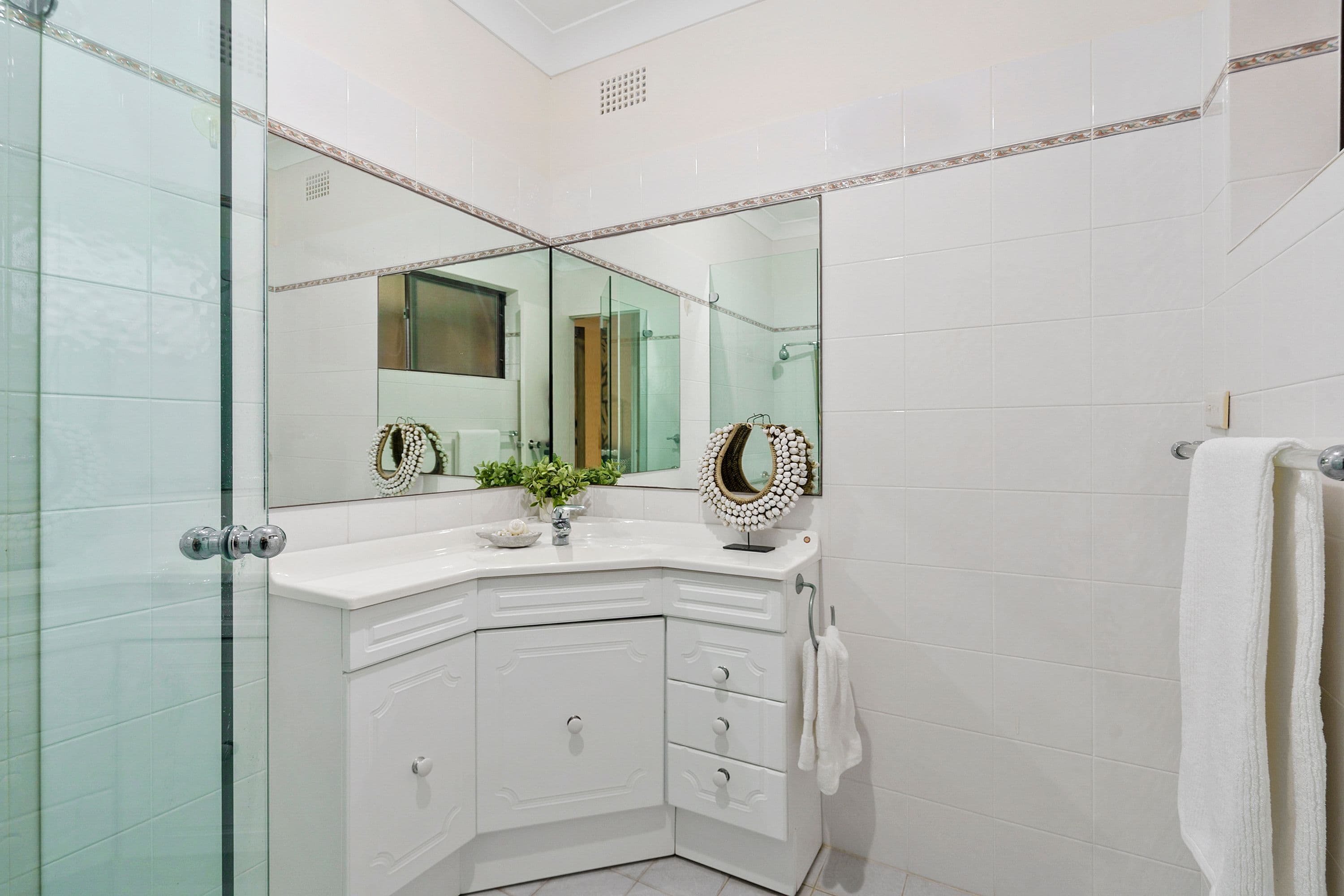 35 Lagoon Street, Narrabeen NSW 2101, Narrabeen - Thumbnail 7