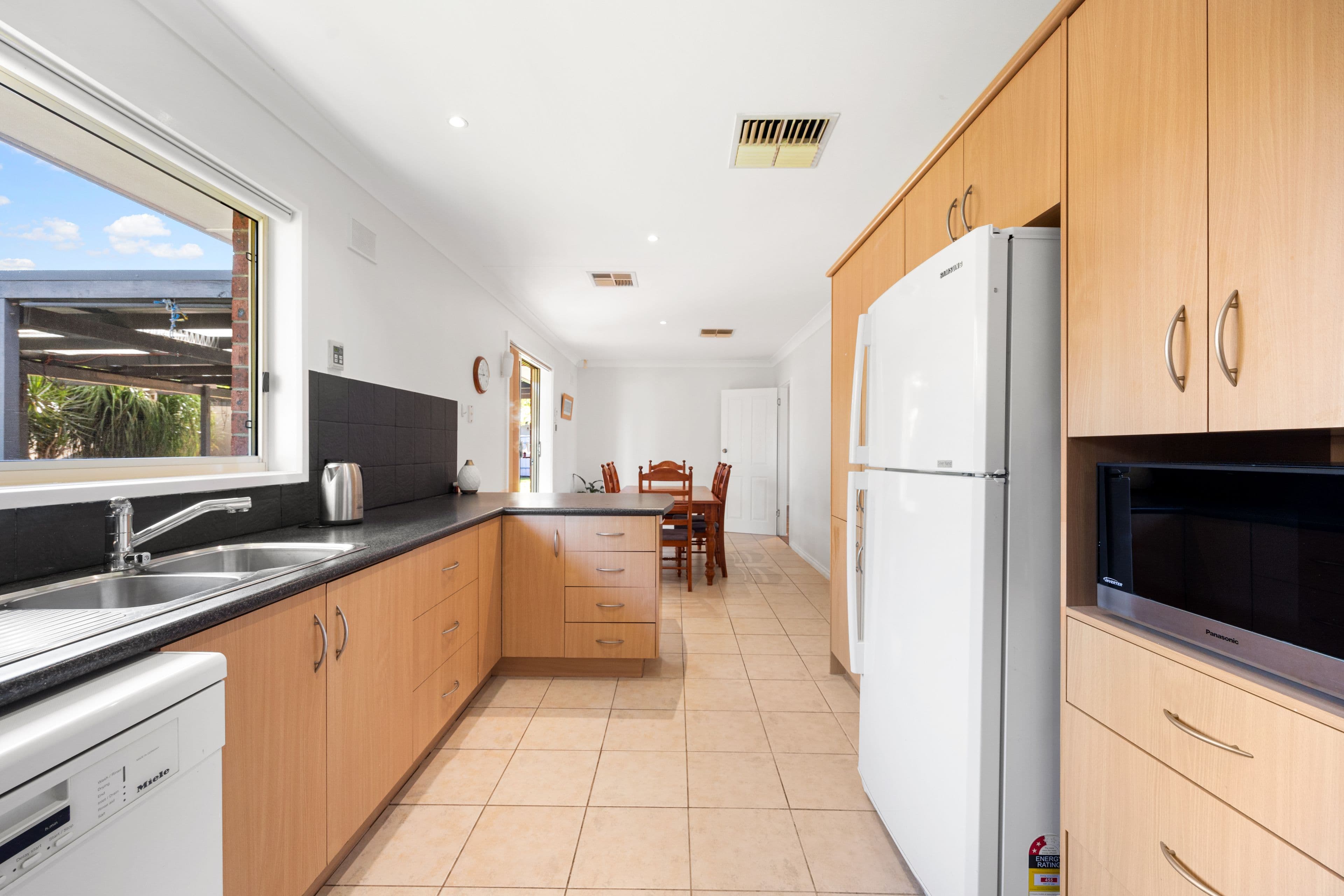 18 Crampton Street, Fairview Park SA 5126, Fairview Park - Thumbnail 7