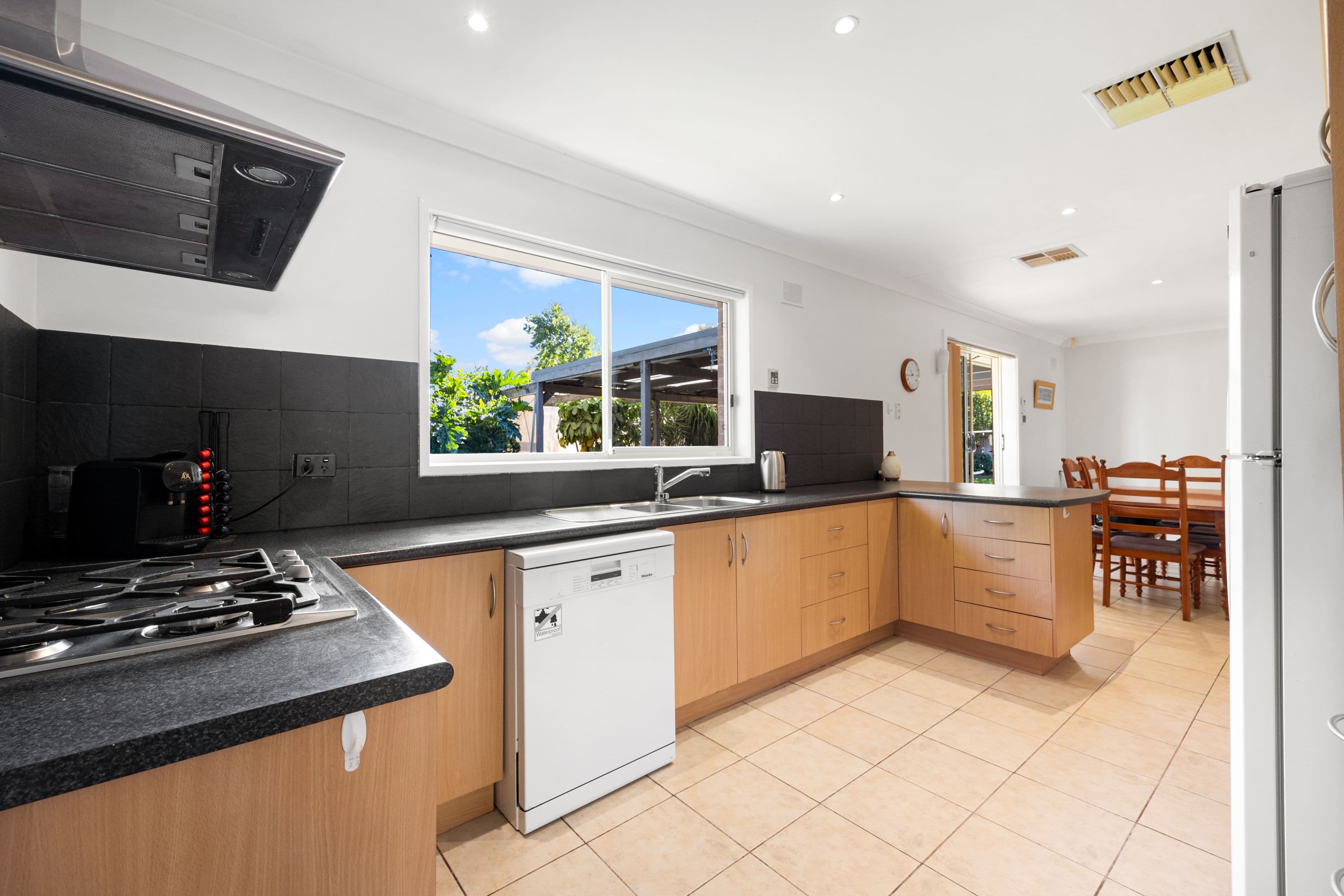 18 Crampton Street, Fairview Park SA 5126, Fairview Park - Thumbnail 8