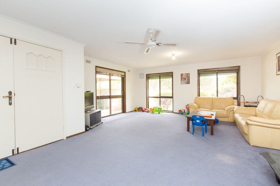 14 Ontario Avenue, MILDURA VIC 3500, Mildura - Thumbnail 5