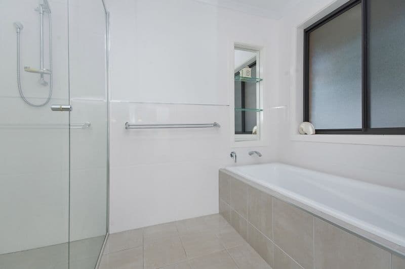 12 Mimosa Avenue, Mildura - Thumbnail 8