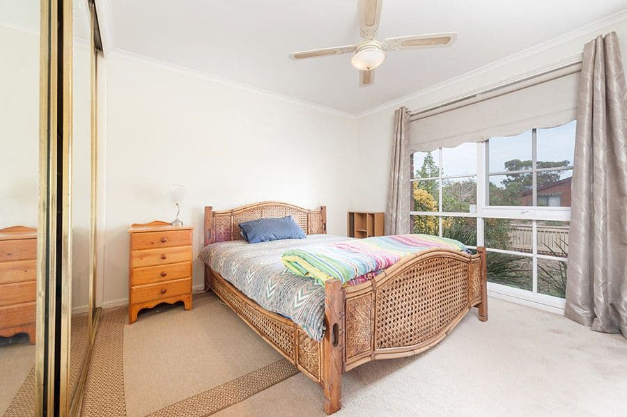 18 Milburn Place, Craigieburn VIC 3064, Craigieburn - Thumbnail 5