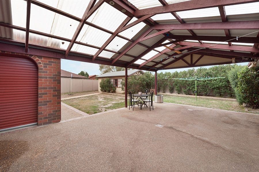 18 Milburn Place, Craigieburn VIC 3064, Craigieburn - Thumbnail 7