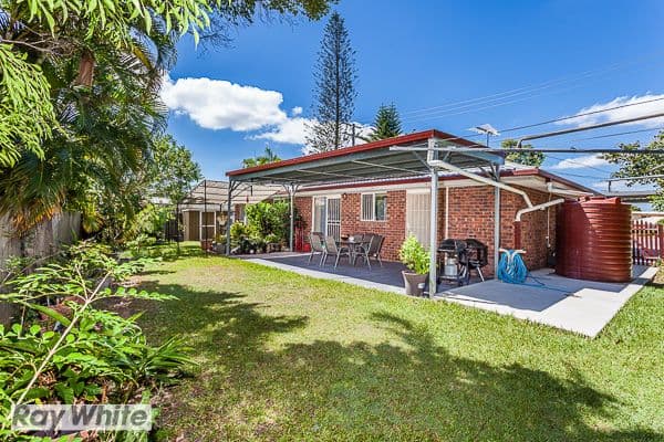 11 Lynette Street, Kallangur QLD 4503, Kallangur - Thumbnail 2