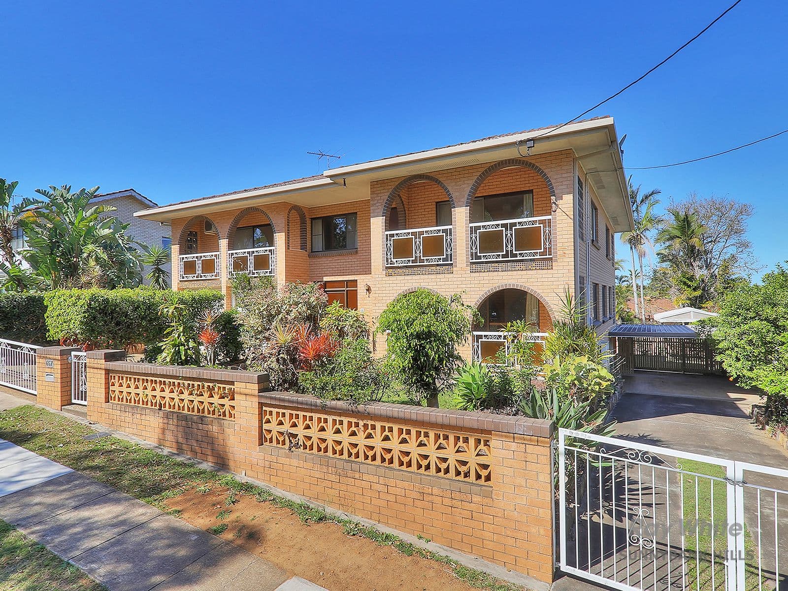 657 Mains Road, Macgregor QLD 4109, Macgregor - Thumbnail 2