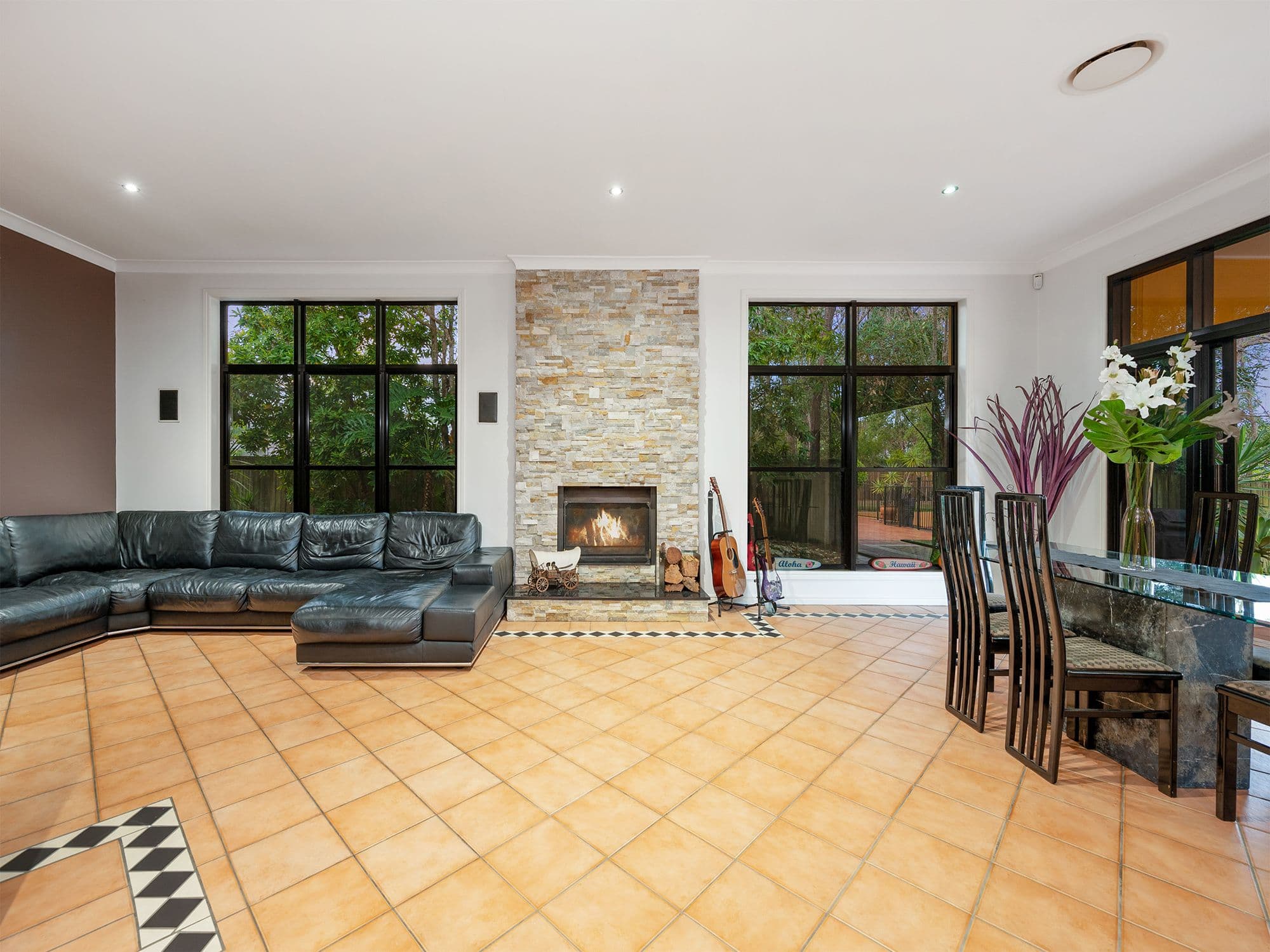 112A Dennis Road, Springwood QLD 4127, Springwood - Thumbnail 4