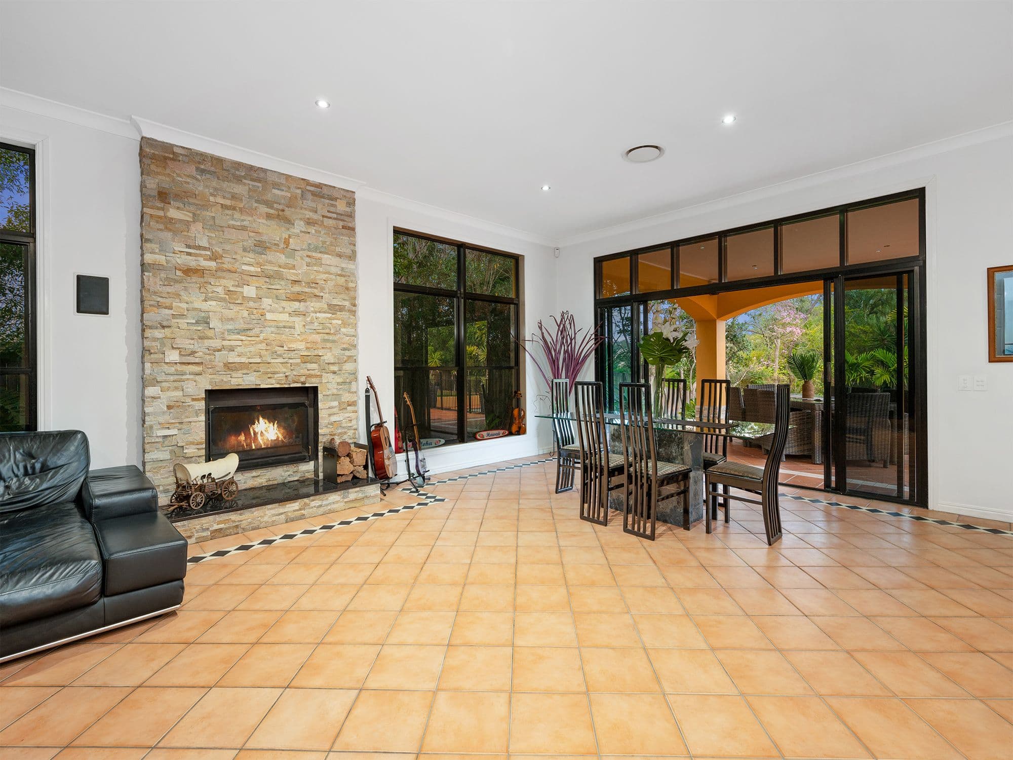 112A Dennis Road, Springwood QLD 4127, Springwood - Thumbnail 5